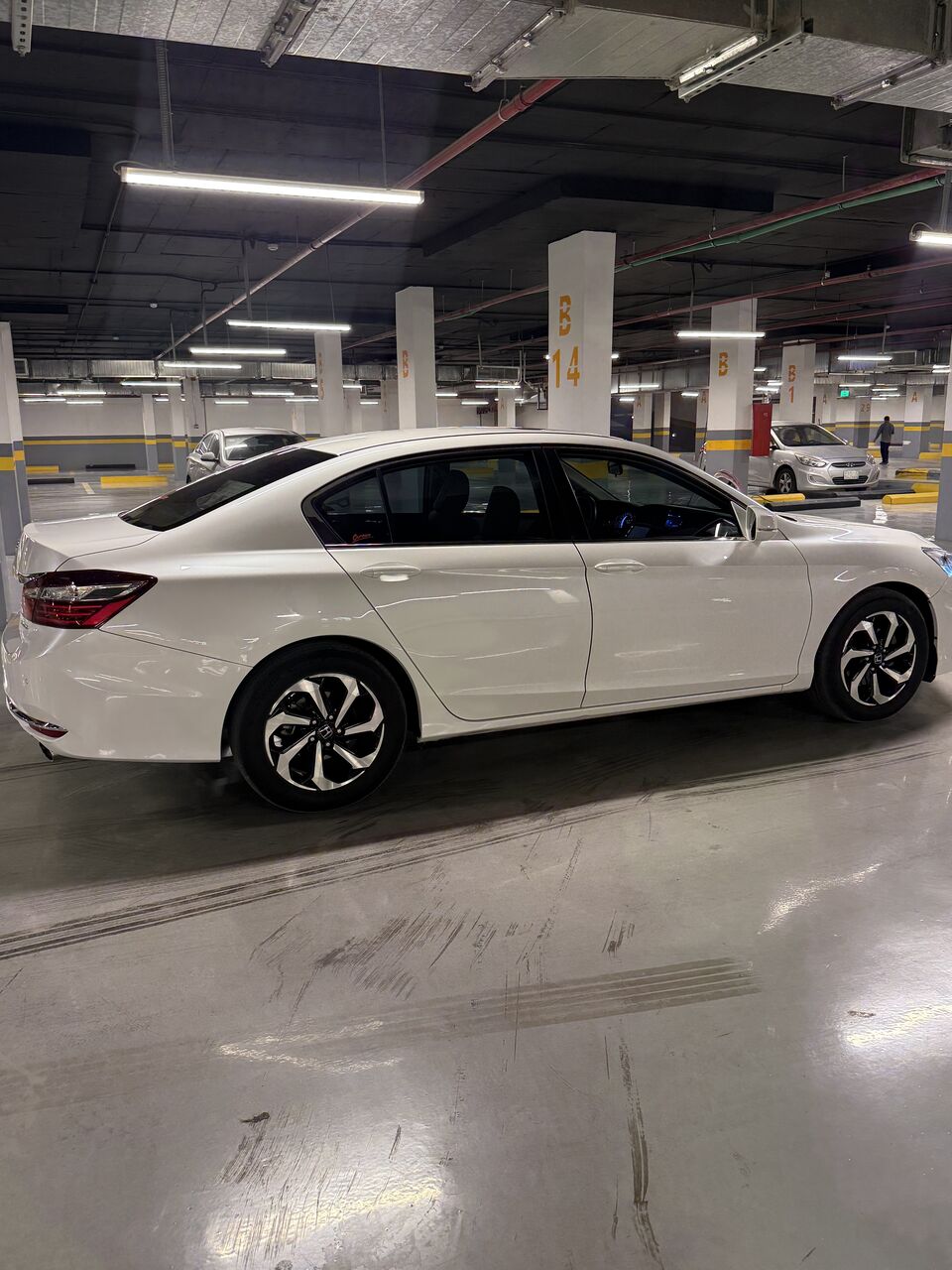 Riyadh, Vehicles, Cars & Trucks , SAR 70000,  Honda Accord,  2017,  29000 KM,