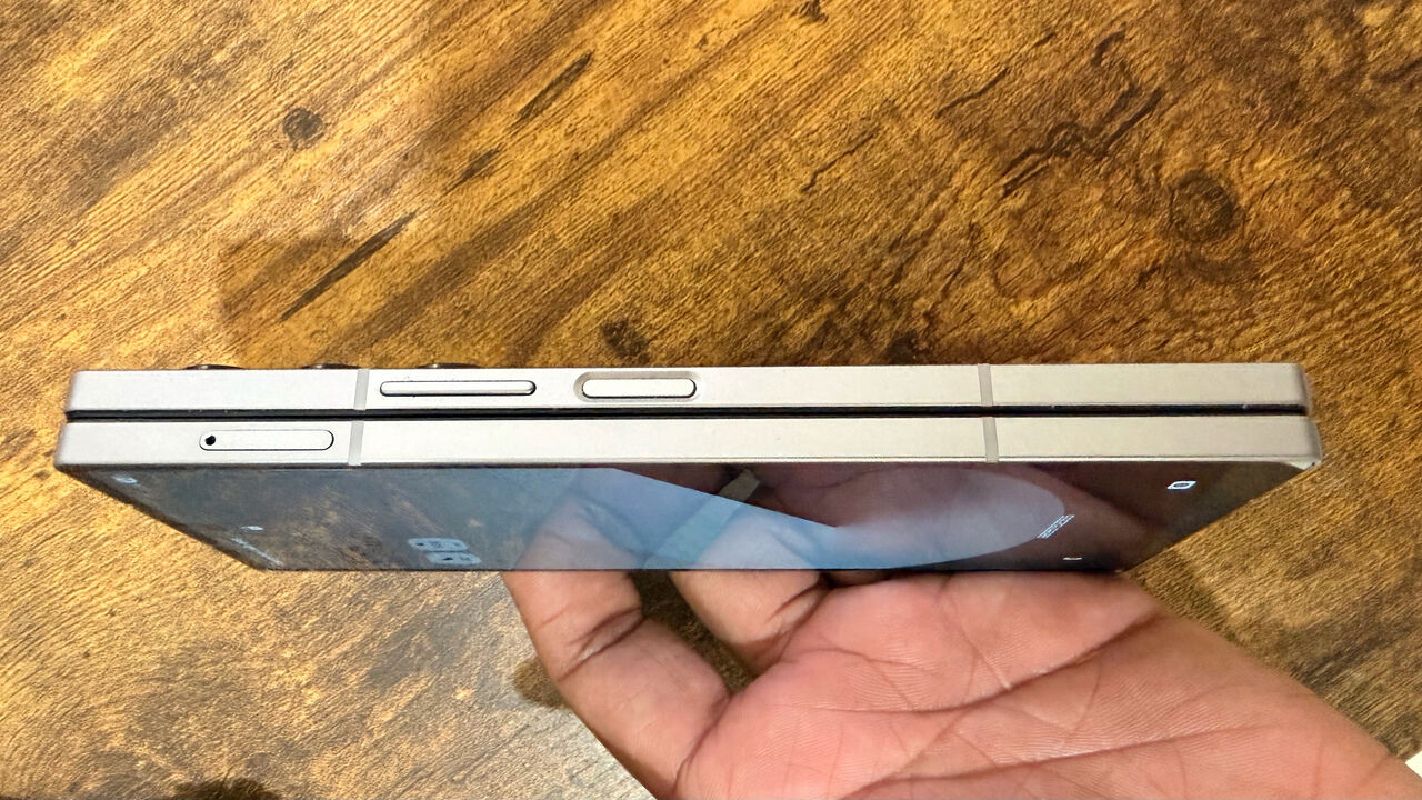 Al Faisaliyah, Mobile Phones, SAR 3000,  Fold 6 512gb For Sale