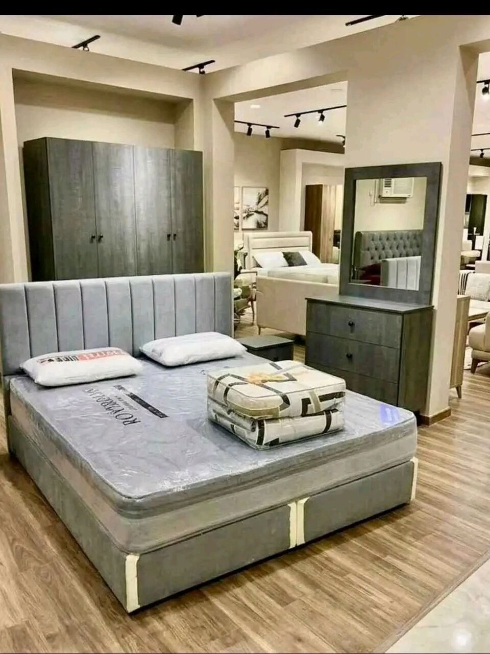 Jeddah, Furniture, SAR 3,  Classic And Newly Bedroom Set Available