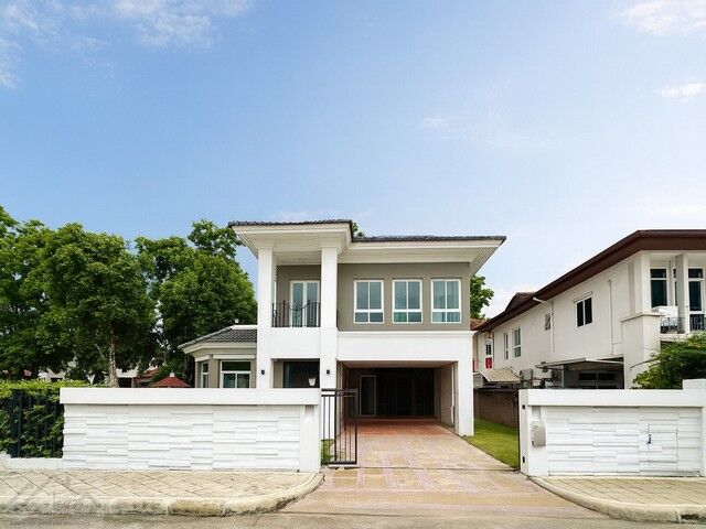 Bangkok, Villas, THB 80000,  136 Sq. Feet,  2-storey Detached House For Rent, Italian Style, 136.8 Sq M, 4 Bedrooms, Grand Canal
