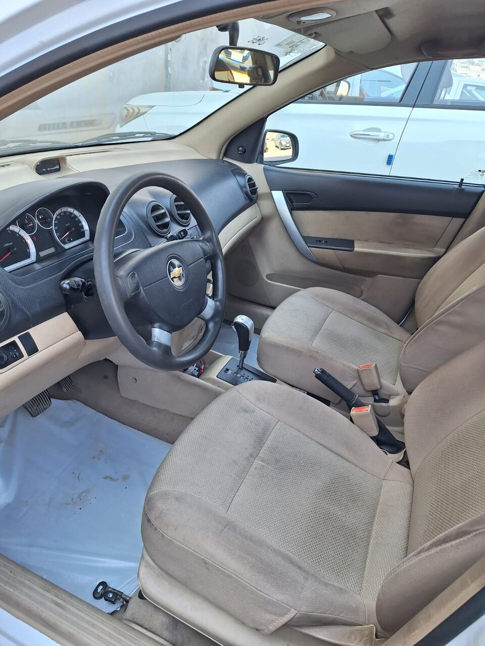 Riyadh, Vehicles, Cars & Trucks , SAR 11500,  Chevrolet Aveo,  2014,  Automatic,  117000 KM,  , Model, Price SAR 11500