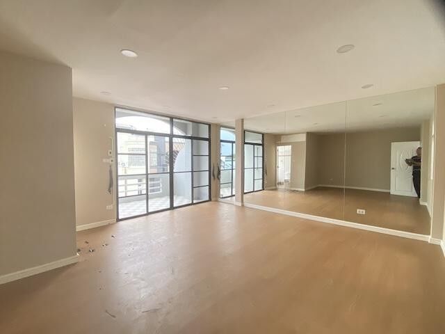 Bangkok, Villas, THB 37000,  40 Sq. Feet,  4-storey Home Office For Rent, Town In Town Area, Along The Expressway. Near The