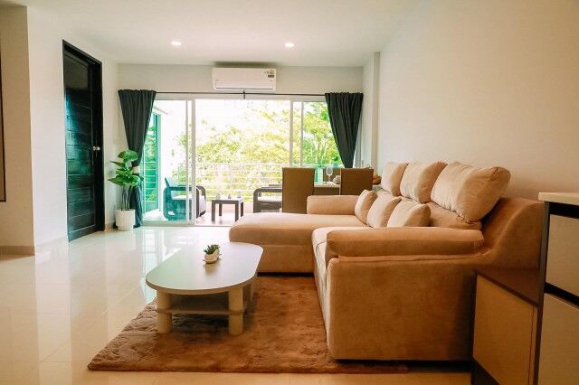 Bangkok, Real Estate For Sale, THB 4400000,  2 BR,  81 Sq. Meter,  Condo For Sale WONGAMAT PRIVACY Chonburi � Selling For Only 4.4 Million Baht