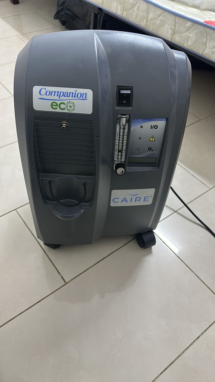 Manama, Electronics, BHD 250,  CAIRE OXYGEN CONCENTRATOR 5L