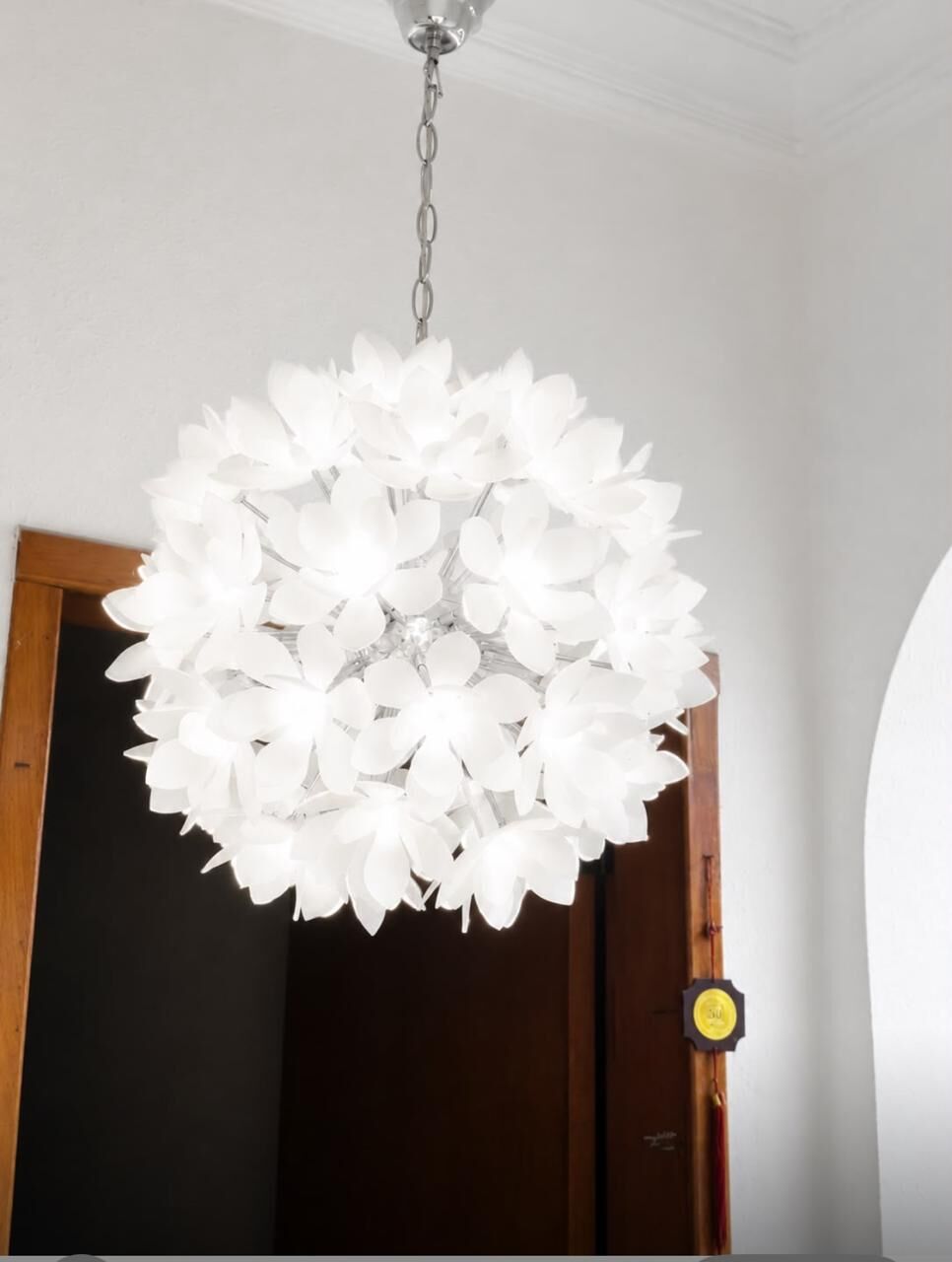 Khobar, Household Items, SAR 350,  Beautiful Wite Lamp