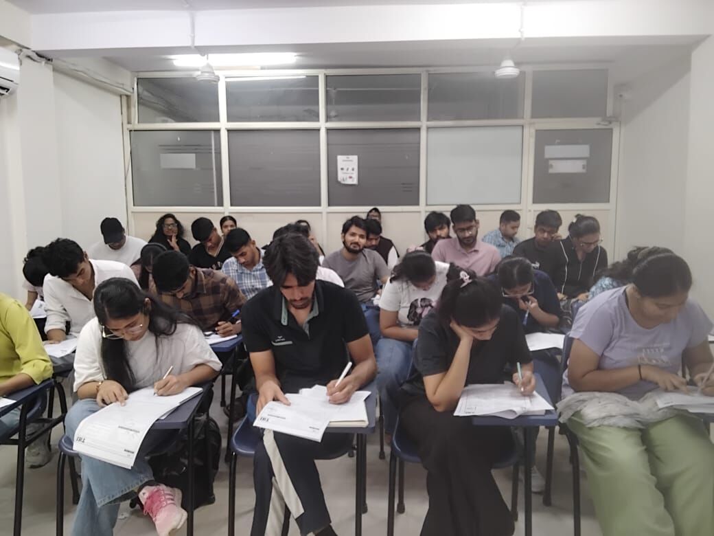New Delhi, Education, IBT Uttam Nagar Delhi