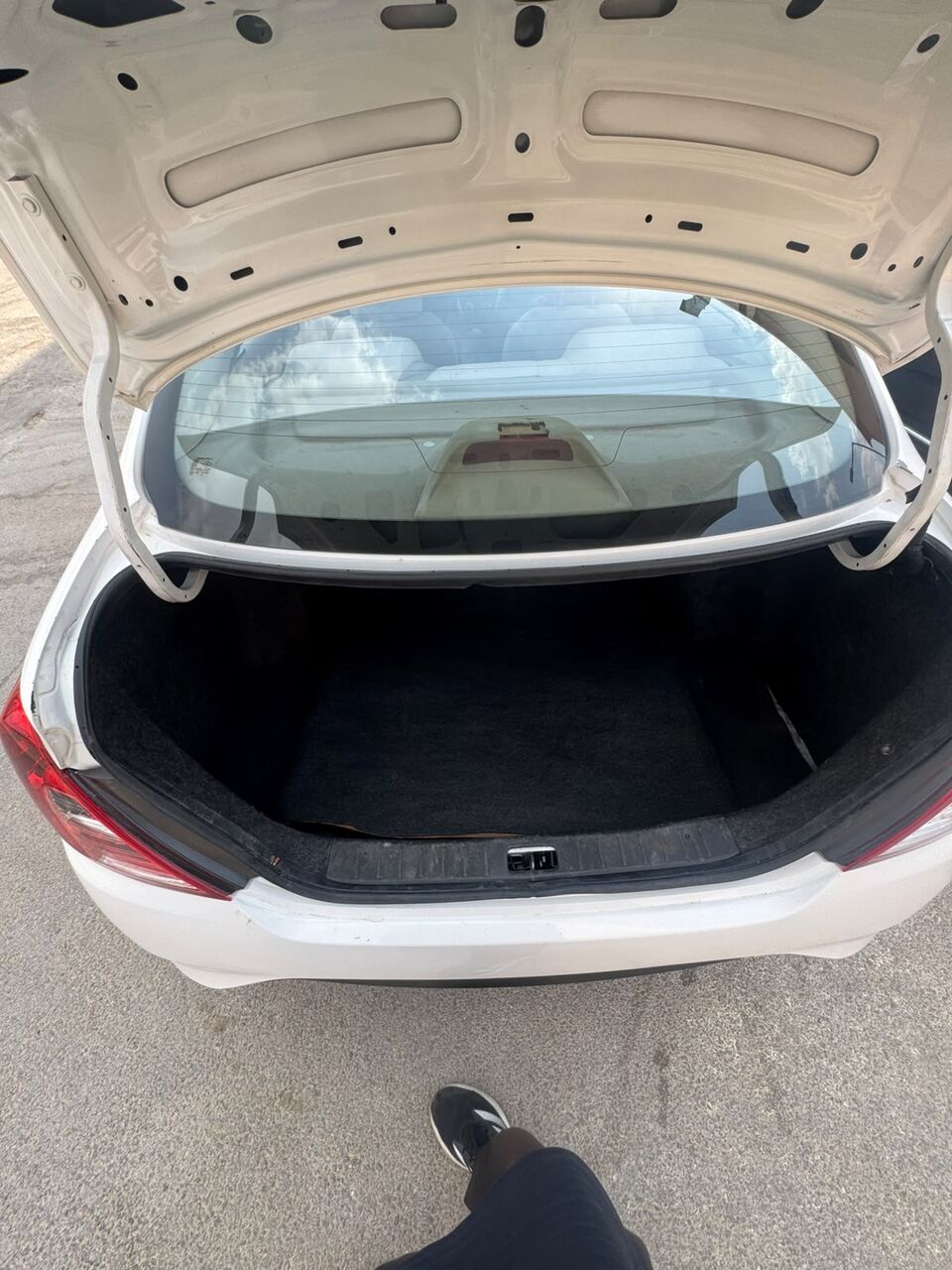 Riyadh, Vehicles, Cars & Trucks , SAR 18000,  Nissan Sunny,  2016,  Automatic,  94000 KM,