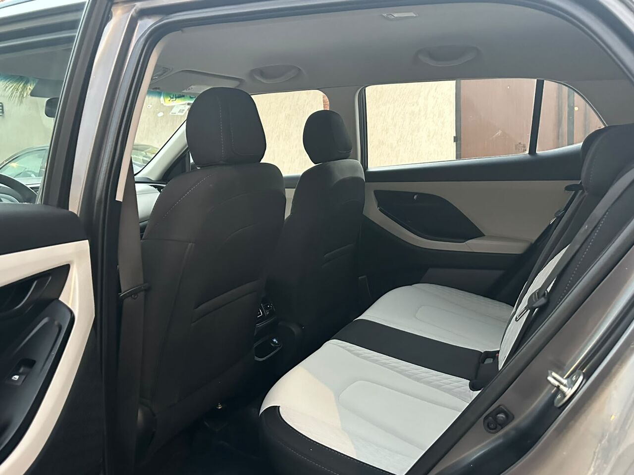 Riyadh, Vehicles, Cars & Trucks , SAR 56000,  Hyundai Creta,  2022,  Automatic,  105000 KM,    Mid Option For Sales Reasonable Price