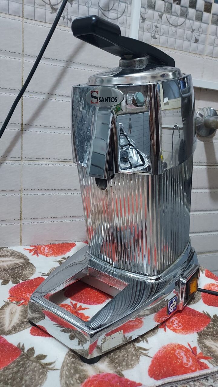 Riyadh, Household Items, SAR 3000,  French Santos Orange And Citrus Juicer عصارات برتقال فرنسيه