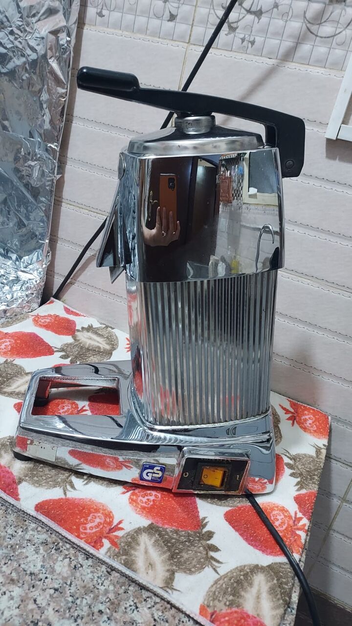 Riyadh, Household Items, SAR 3000,  French Santos Orange And Citrus Juicer عصارات برتقال فرنسيه