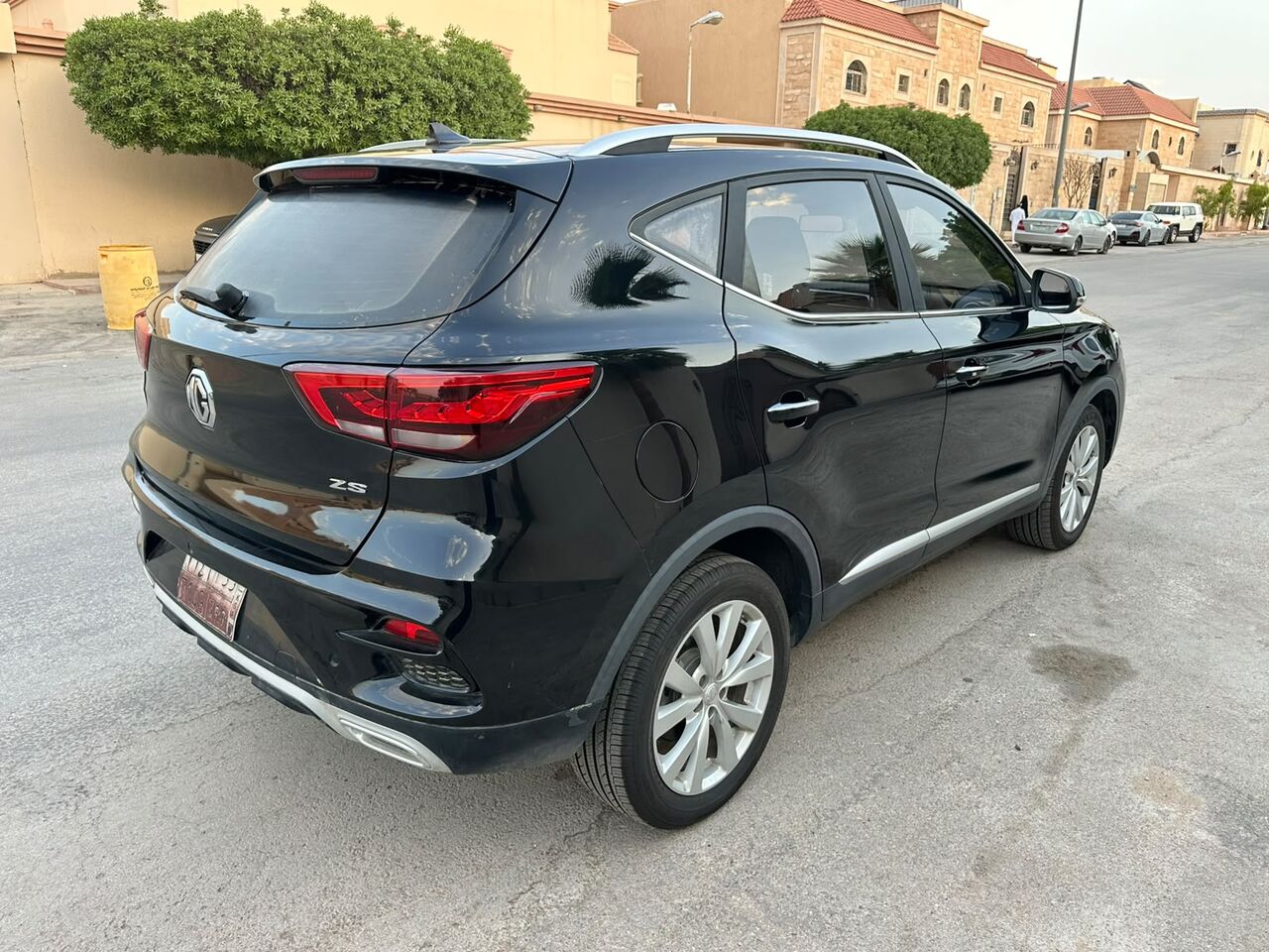 Riyadh, Vehicles, Cars & Trucks , SAR 37000,  Mg ZS,  2023,  Automatic,  94000 KM,    With Mid Option For Sales 1st Owner