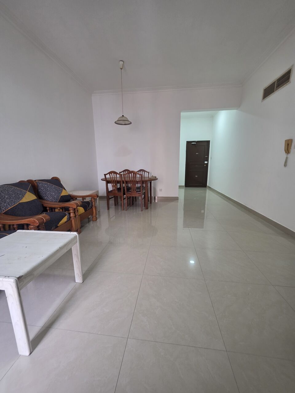 Juffair, Apartments, Flats, Houses & Villas, BHD 250/month,  2 BR,  #2BATHROOM Hall Kitchen With Electricity Car Parking  Balcony
