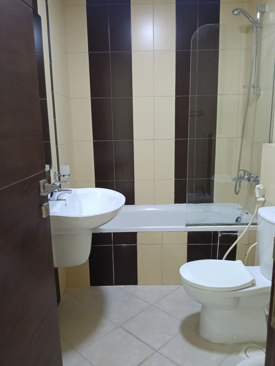 Umm Al Hassam, Apartments, Flats, Houses & Villas, BHD 350/month,  Furnished,  2 BR,  2 Bedroom Fully Furnished Flat For Rent With Ewa
