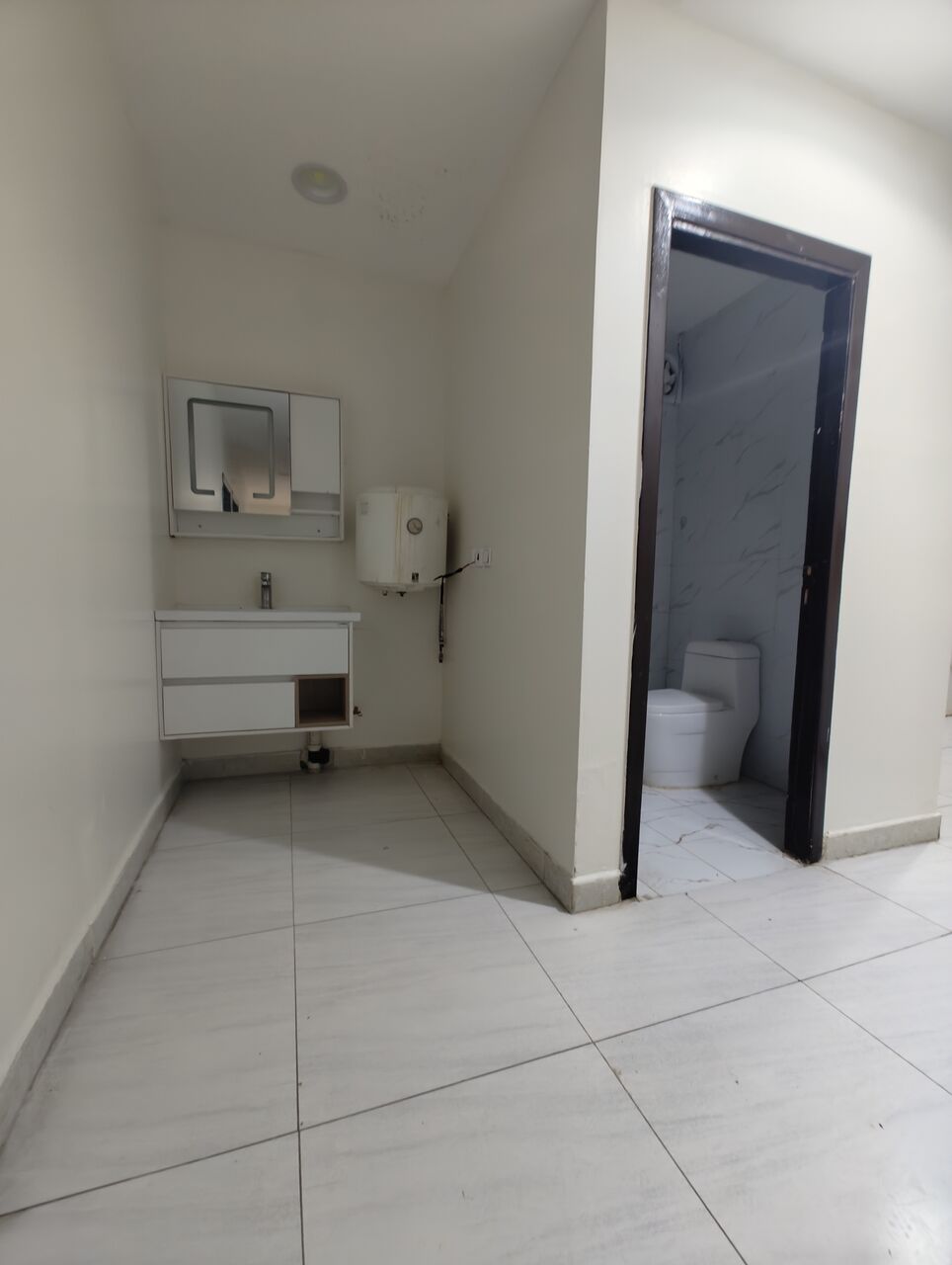 Al Malaz, Apartments, Flats, Houses & Villas, SAR 35000/year,  3 BR,  3BHK Family Apartment Available In Al Malaz Dehran Street