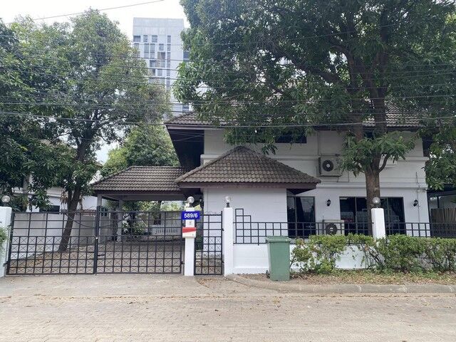 Bangkok, Villas, THB 90000,  140 Sq. Feet,  Baan Liap Duan Ekkamai, Ramindra, 140 Sq M, 390 Sq M, 12 Multi-purpose Rooms, 6