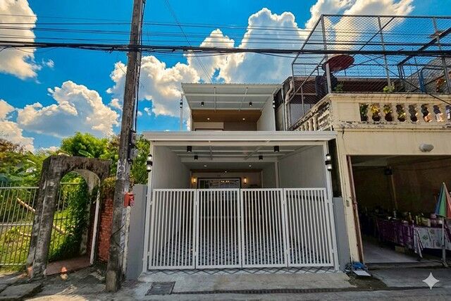 Bangkok, Real Estate For Sale, 4 BR,  25 Sq. Feet,  2-story Townhouse, Soi Rewadee 22-Rattanathibet Soi 9, Good Location, Next To Nonthaburi