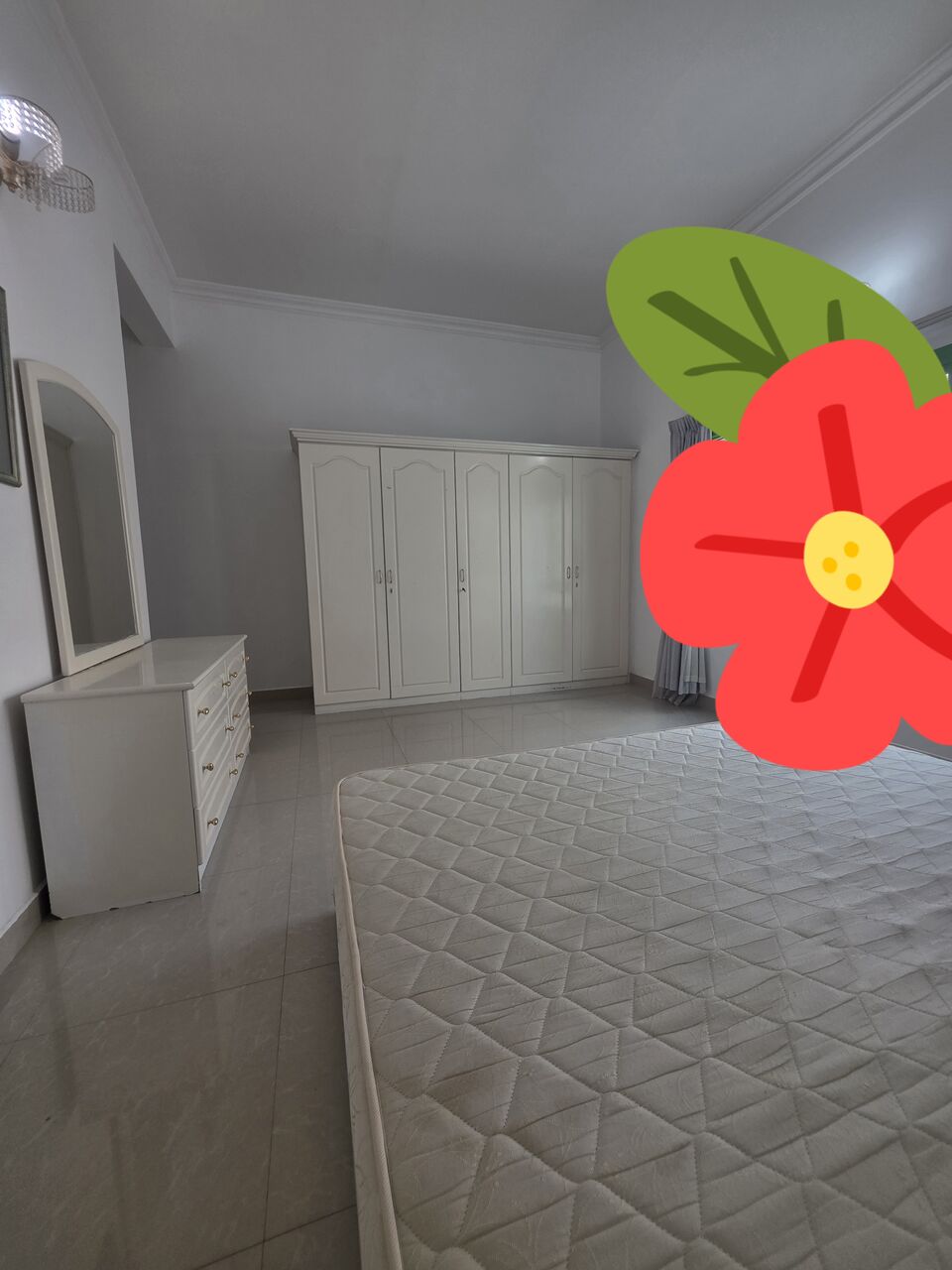 Juffair, Apartments, Flats, Houses & Villas, BHD 300/month,  2 BR,  &2BATHROOM Hall Kitchen With Electricity Car Parking