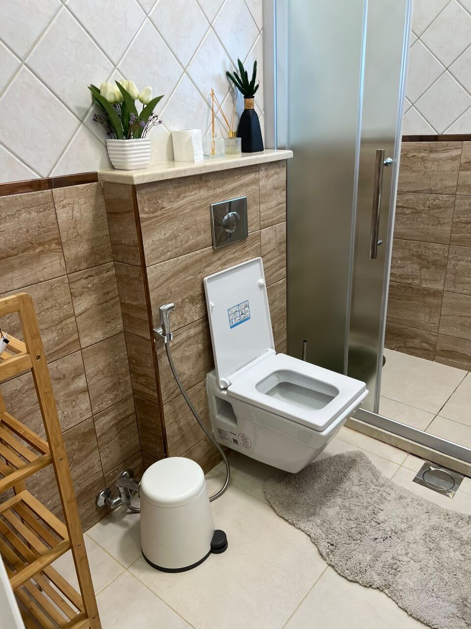 Amman, Apartments, Flats, Houses & Villas, JOD 12000/year,  Furnished,  3 BR,  Luxury Furnished Apartment For Rent
