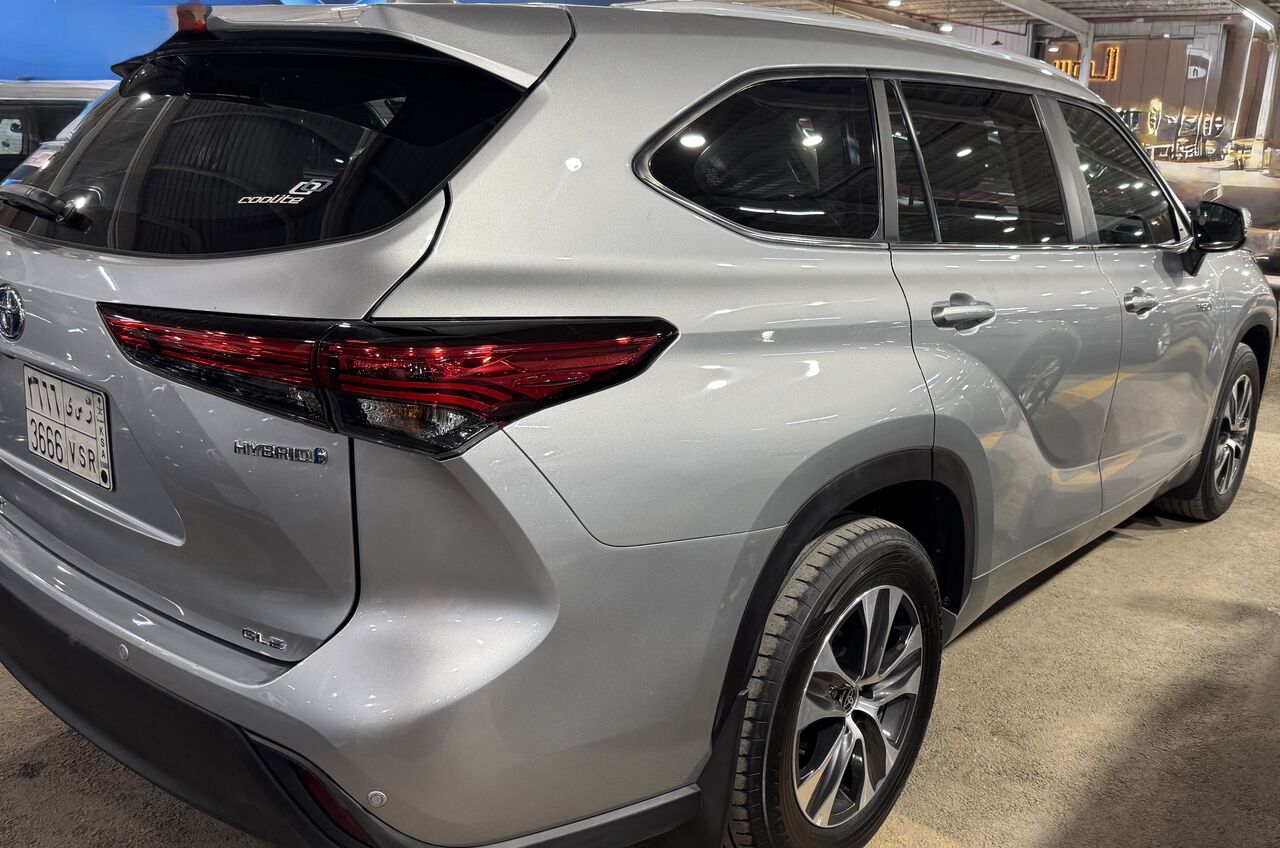 Riyadh, Vehicles, Cars & Trucks , SAR 125000,  TOYOTA HIGHLANDER,  2023,  Automatic,  140000 KM,  GLE HYBRID FULL OPTIONS 1