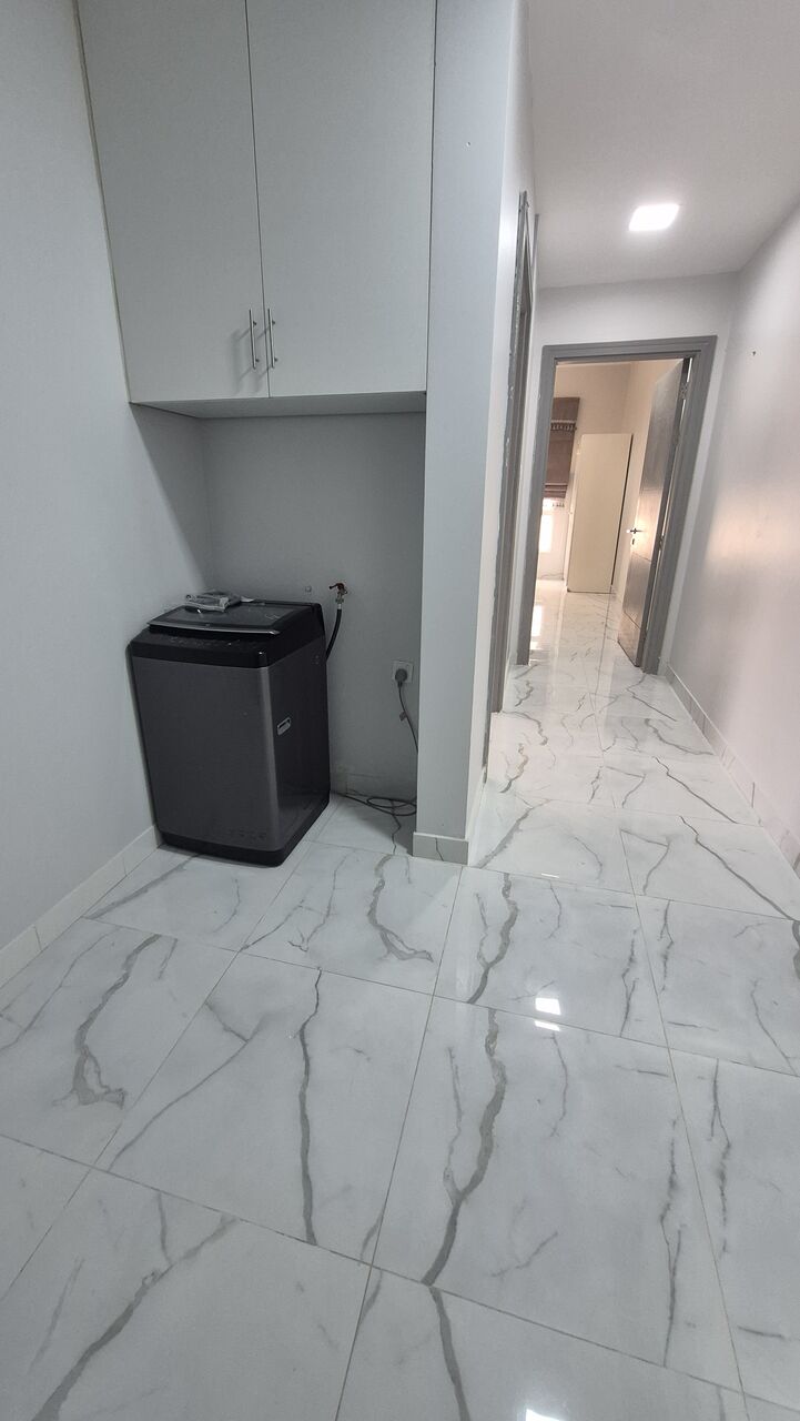 Mahooz, Apartments, Flats, Houses & Villas, BHD 250/month,  Furnished,  1 BR,  132 Sq. Meter,  Flat For Rent