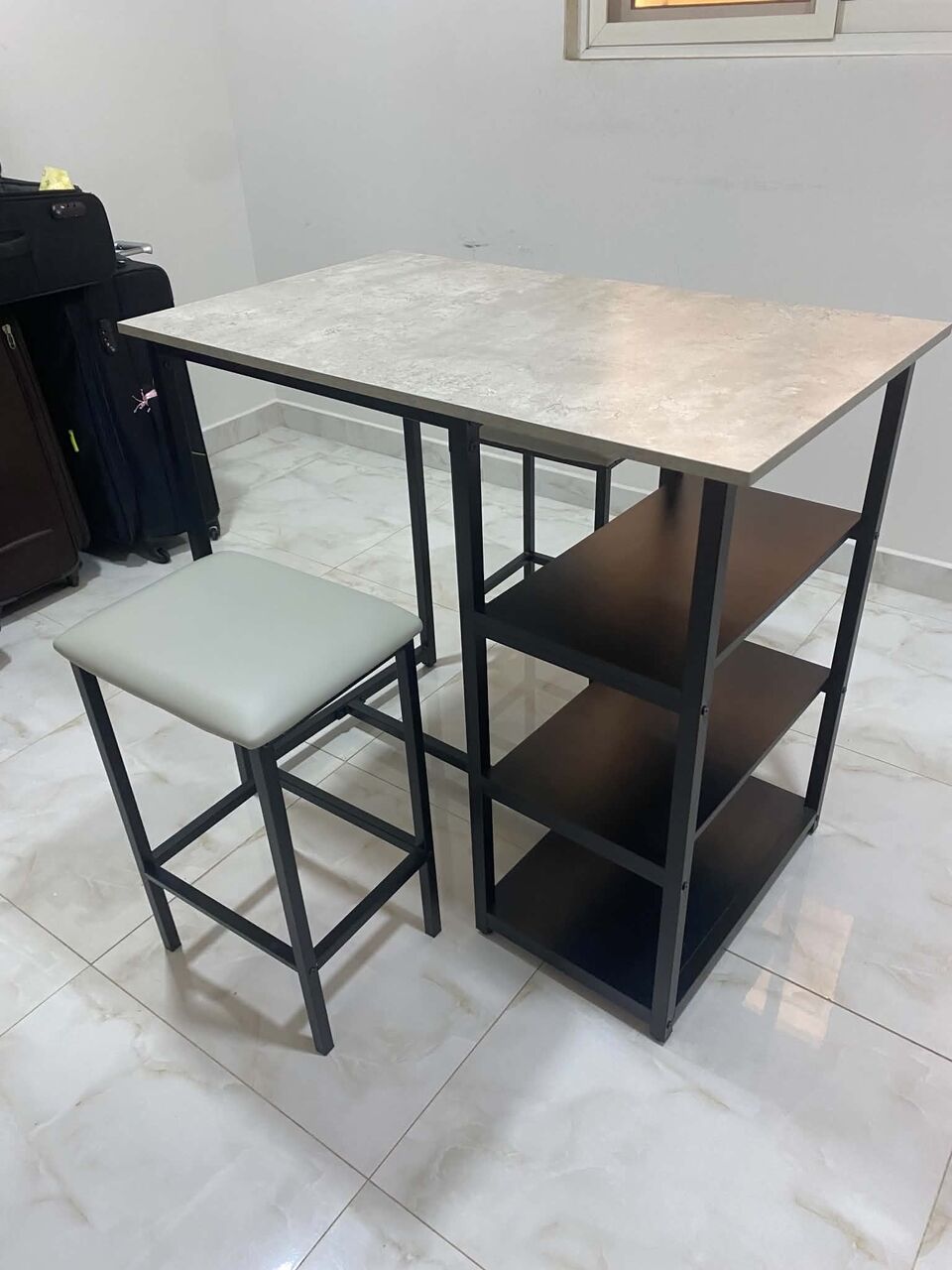 Al Jubail Al Balad, Furniture, SAR 200,  Dining / Bar Table