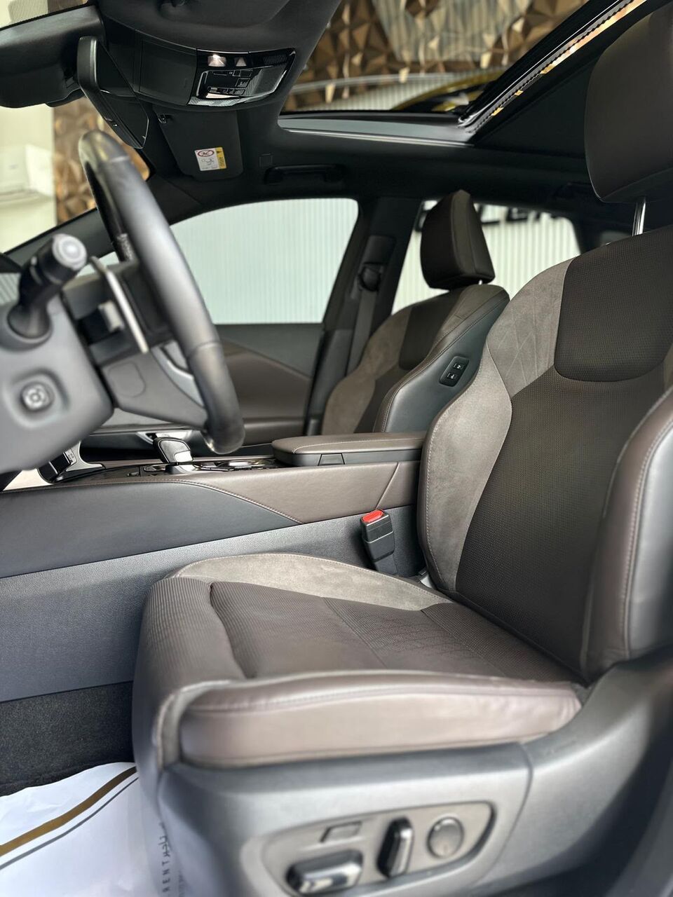 Riffa, Vehicles, Cars & Trucks , BHD 19800,  LEXUS RX 350 AWD 2023 SILVER,  2023,  Automatic,  89000 KM,