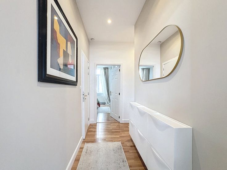 Brussels, Apartments, Flats, Houses & Villas, EUR 1650/month,  2 BR,  Quiet, Cozy, And Sun-drenched Apartment