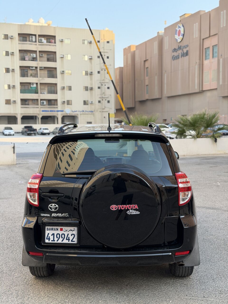 Manama, Vehicles, Cars & Trucks , BHD 2850,  Toyota RAV4,  2012,  Automatic,  167543 KM,    In Excellent Condition
