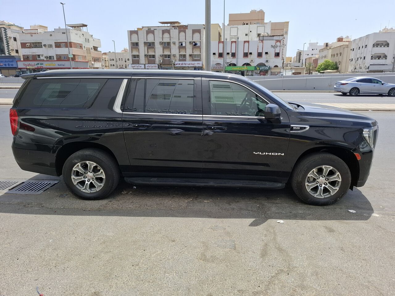 Riyadh, Passenger Transport, GMC 2024 Available For Transport Services