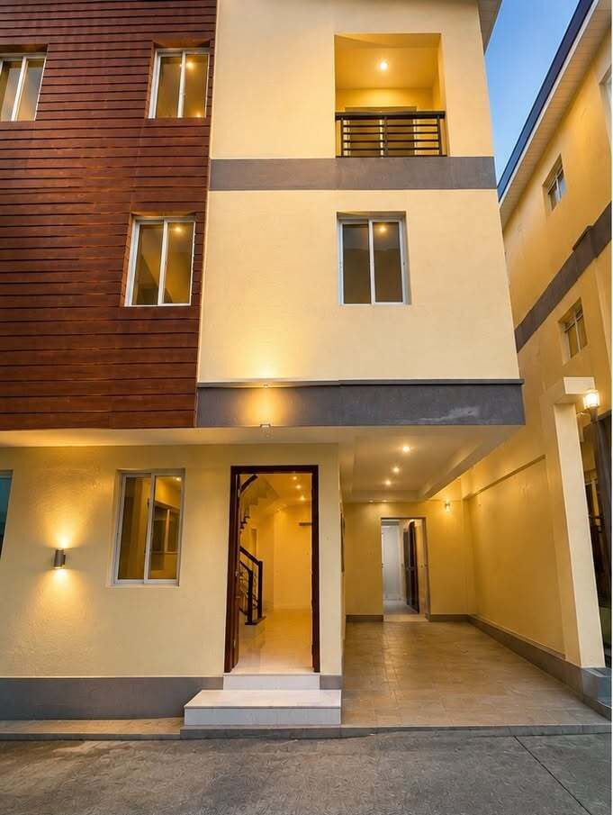 Manila, Real Estate For Sale, PHP 14,  4 BR,  130 Sq. Meter,  Villa De Ciriaco Townhouse For Sale