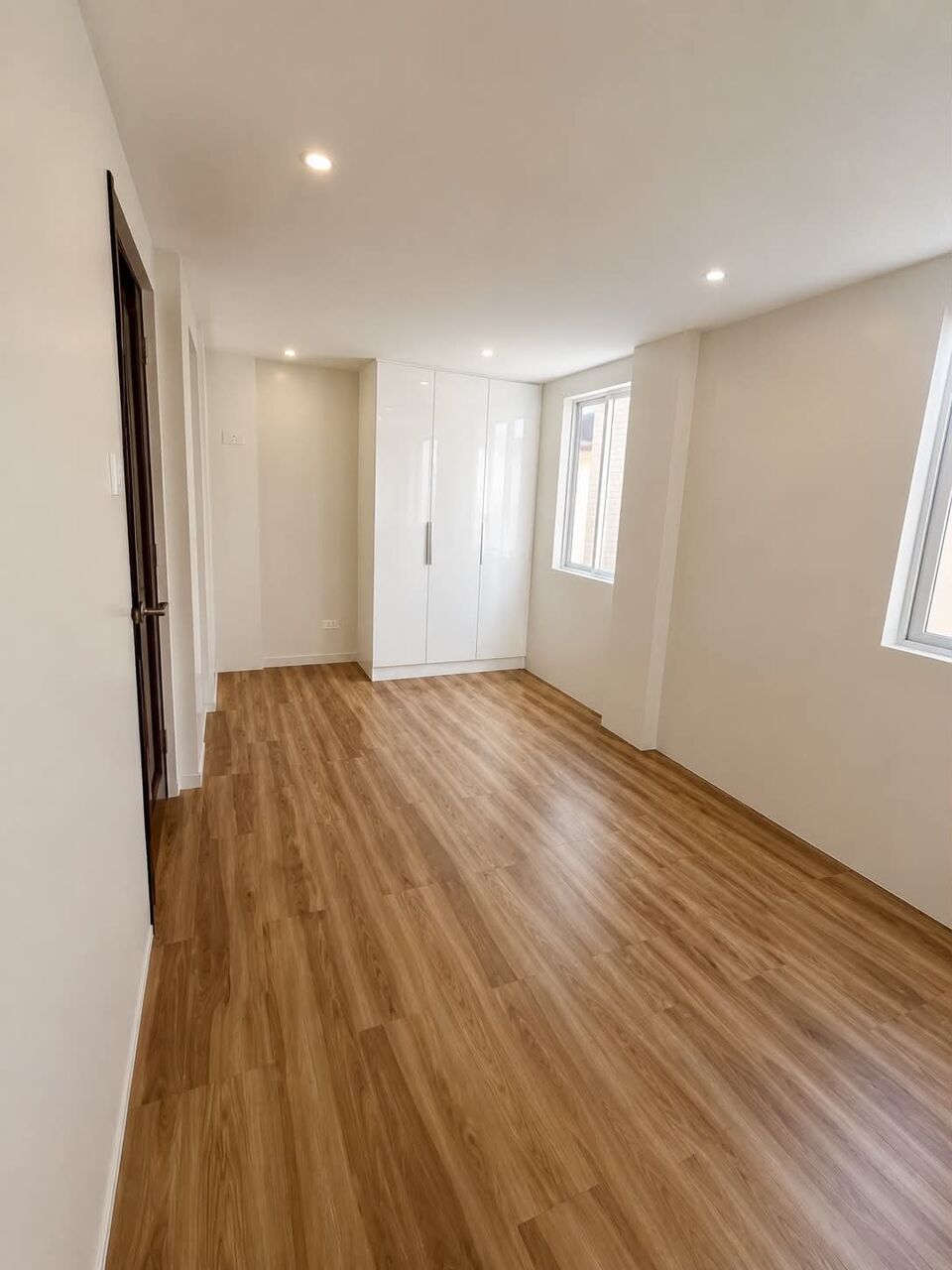 Manila, Real Estate For Sale, PHP 14,  4 BR,  130 Sq. Meter,  Villa De Ciriaco Townhouse For Sale