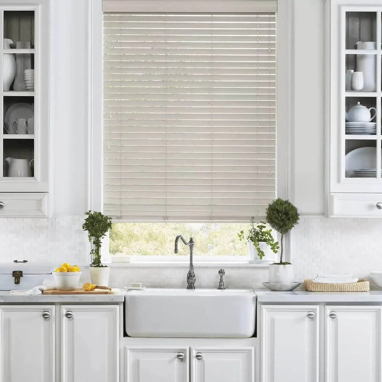 New York, Interior Design, Hunter Douglas Power Shades That Simplify Everyday Light Control