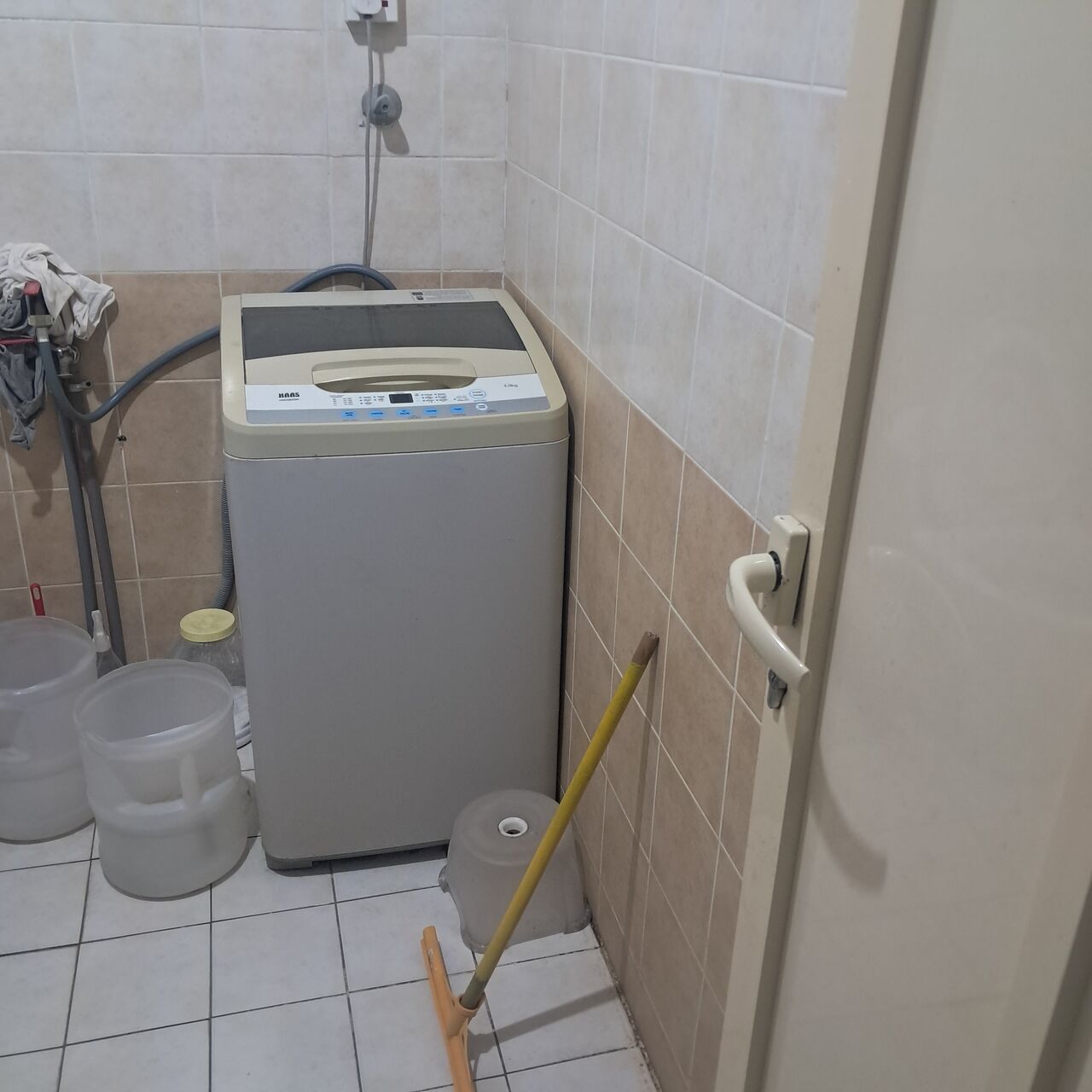 Dammam, Rooms for Rent, SAR 800/month,  36 Sq. Meter,  Single Room With Attached Bathroom For Executive Bechlor Muslim
