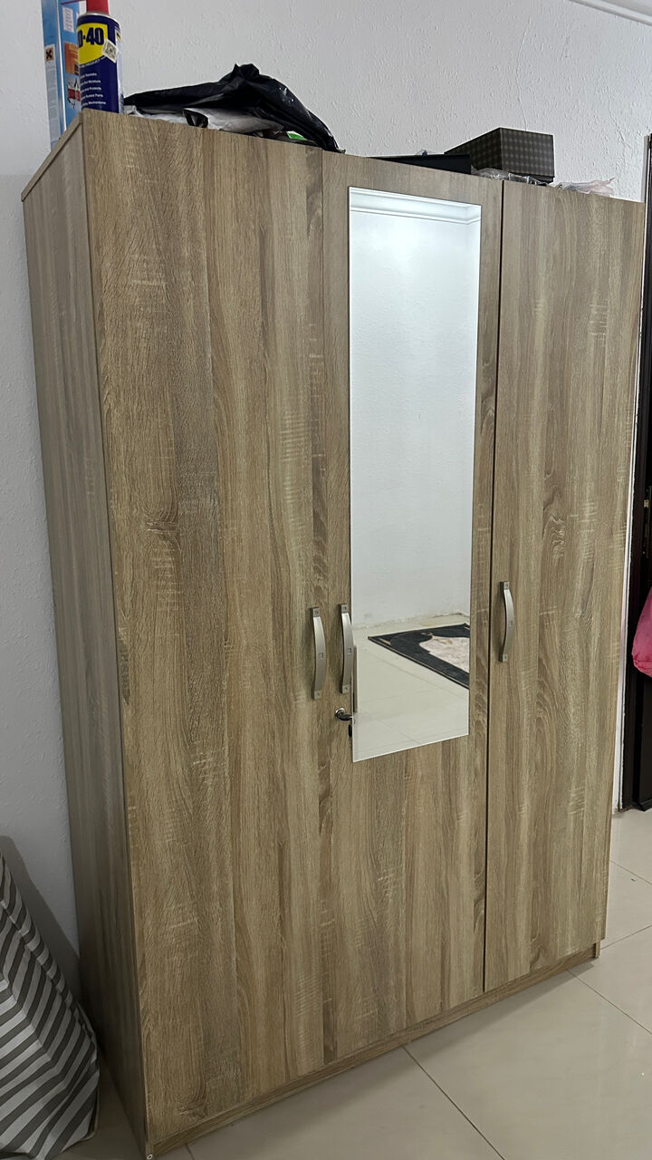 Dammam, Furniture, SAR 1100,  Used-Like-New HomeBox Bed & Wardrobe. Office Desk Set