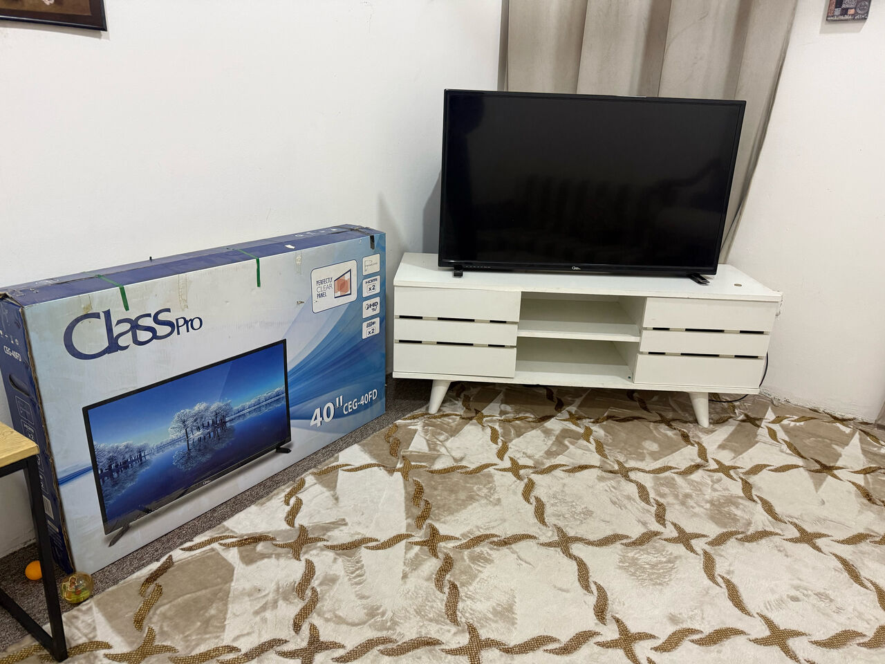 Al Khobar Al Shamalia, Appliances, SAR 300,  SR. 300 Smart LED 40 Inch With Hi Fi Two Speakers