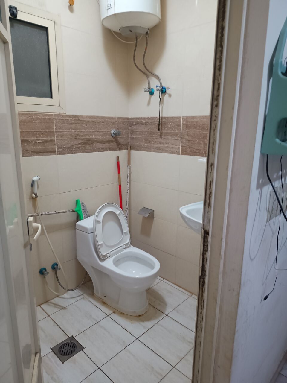 Dammam, Rooms for Rent, SAR 750/month,  Offering Decent Clean Furnished Sharing Room For Bachelor