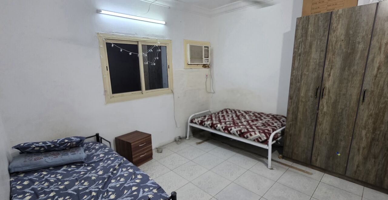 Al Aziziyah, Rooms for Rent, SAR 1000/month,  Furnished,  Furnished Room Available In 3BHK Flat