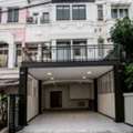 THB 39000,  1 Sq. Feet,  Townhome For Rent, 3 Floors, 230 Sq M., Baan Klang Muang, British Town Srinakarin, Near