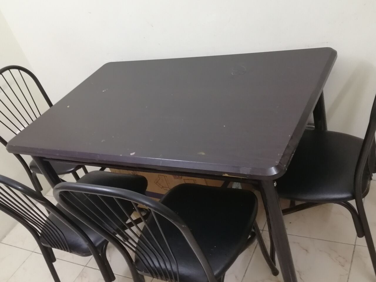Muharraq, Appliances, BHD 15,  Dining Table For Sale
