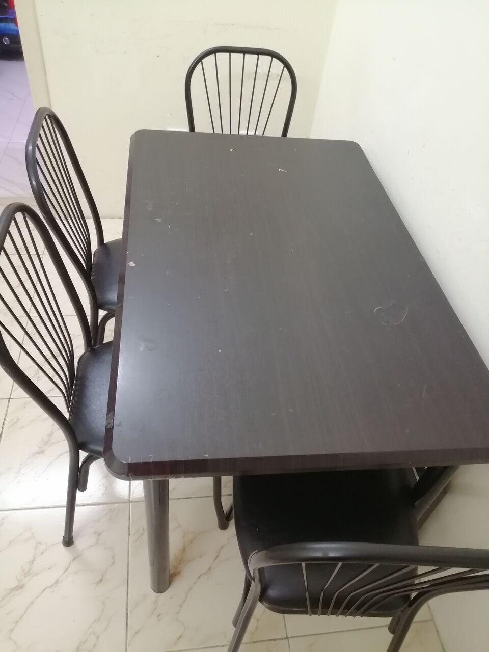 Muharraq, Appliances, BHD 15,  Dining Table For Sale