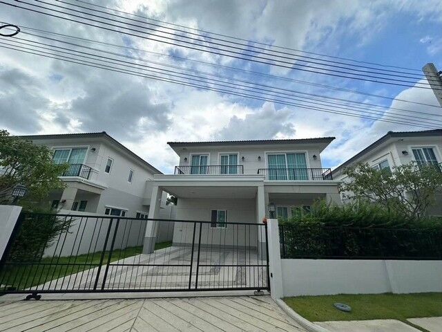 Bangkok, Villas, THB 60000,  65 Sq. Feet,  Modern Style Luxury Detached House For Rent, 4 Bedrooms, Laddarom Chatuchot 15 Project,