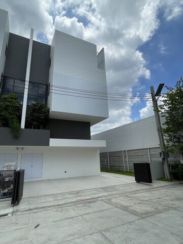Bangkok, Villas, THB 95000,  41 Sq. Feet,  Home Office For Rent, 3.5 Floors, Corner Unit, 270 Sq M., ARKIN VIBHAVADI, Near The