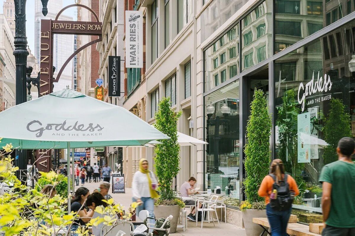 Chicago, General, Step Into Chicago&rsquo;s Grandest Historic Hotels And Architectural Gems