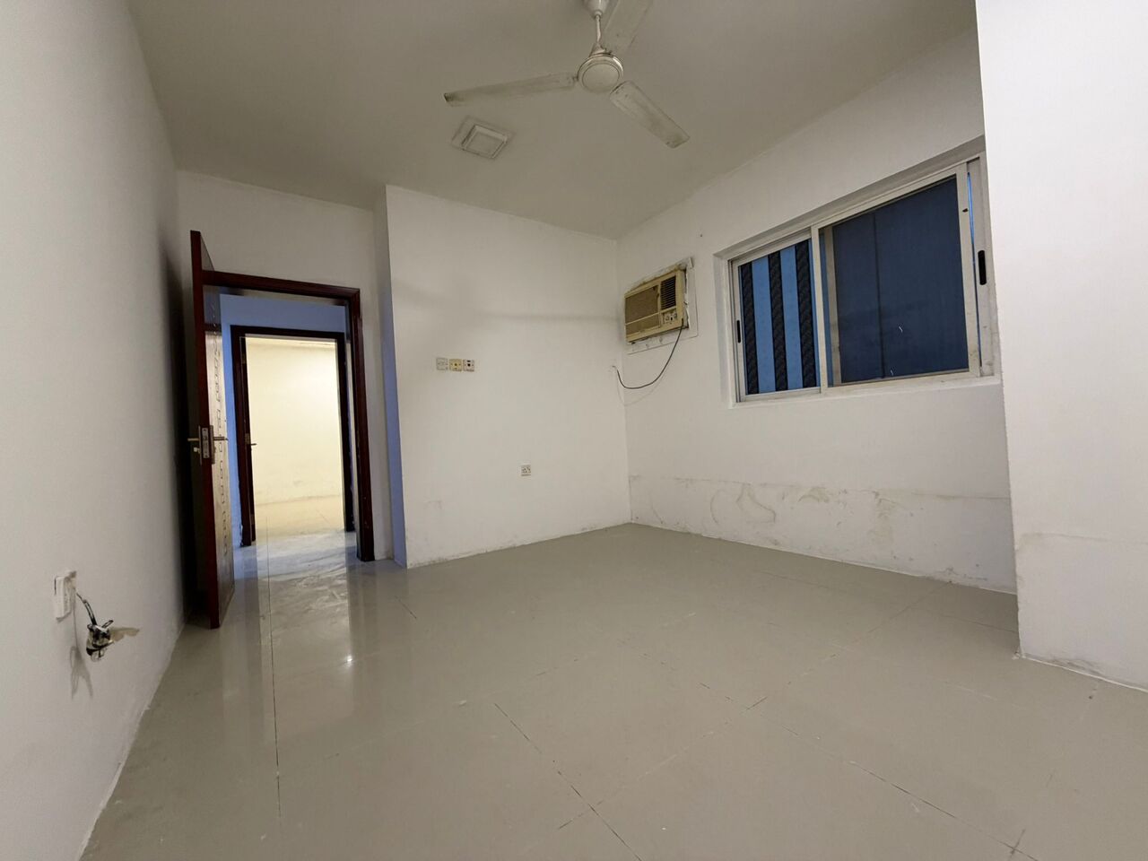Umm Al Hassam, Apartments, Flats, Houses & Villas, BHD 220/month,  2 BR,  Semi-Furnished Apartment For Rent In Umm Al Hassam