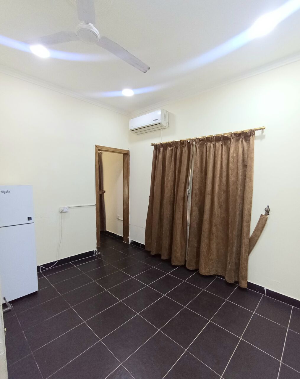 Mahooz, Apartments, Flats, Houses & Villas, BHD 190/month,  Furnished,  1 BR,  1BHK Furnished Flat For Rent In Mahooz BD190 With Ewa  Contact: 33676166