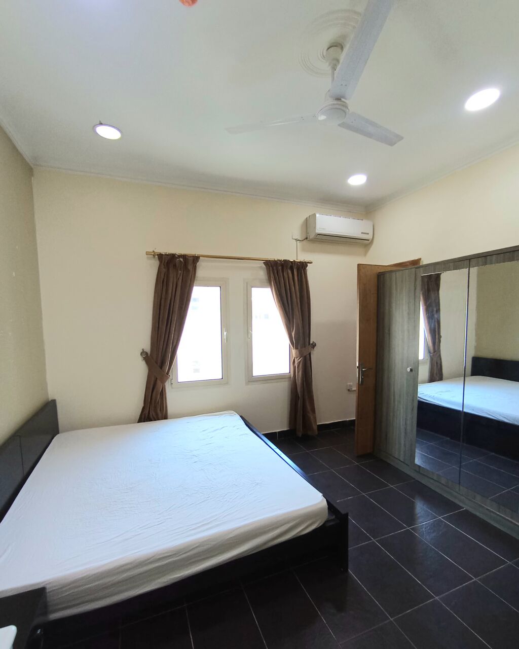 Mahooz, Apartments, Flats, Houses & Villas, BHD 190/month,  Furnished,  1 BR,  1BHK Furnished Flat For Rent In Mahooz BD190 With Ewa  Contact: 33676166