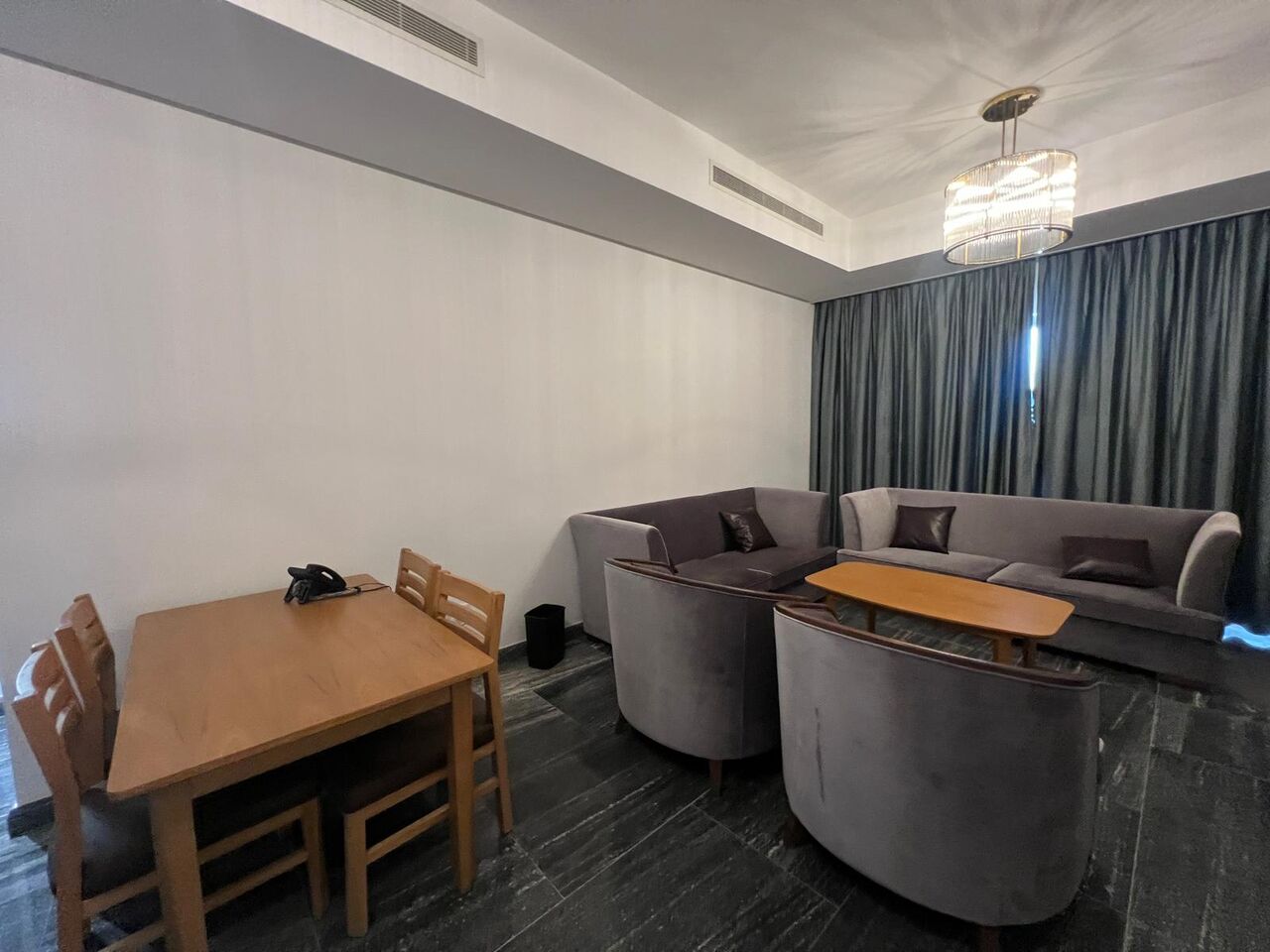 Al Seef, Apartments, Flats, Houses & Villas, BHD 450/month,  Furnished,  2 BR,  Move-In Ready Luxury  Sea View Apartment In Seef