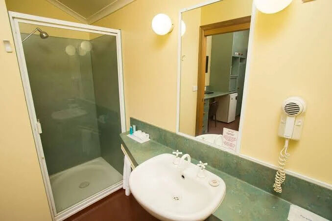 Sydney, Apartments, Flats, Houses & Villas, Stay At Downs Motel Toowoomba &ndash; Budget Rates