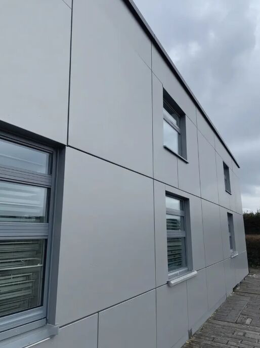 London, Real Estate, WeDo Spraying