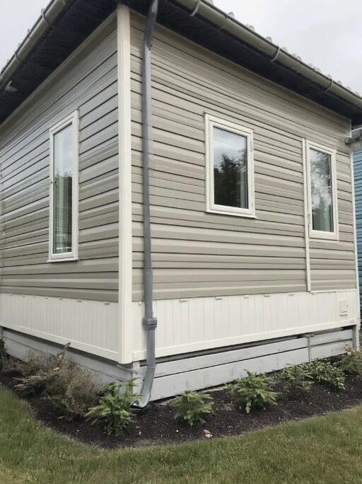 London, Real Estate, WeDo Spraying